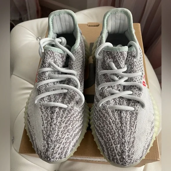 Adidas Yeezy Boost 350 V2 Blue Tint - Size: 4 (Worn 2x)